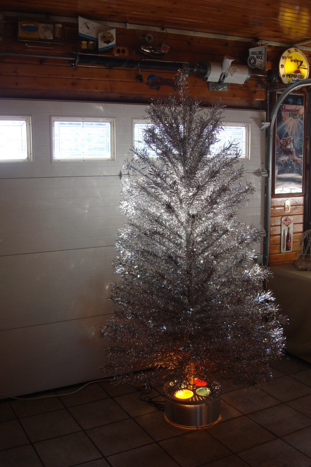 VINTAGE REVLIS STARLITE 6 1/2 ft STAINLESS SILVER CHRISTMAS  TREE-178 BRANCHES