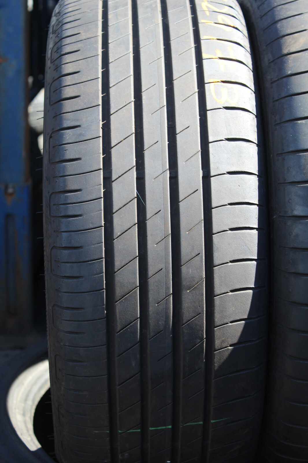 215 50 17 Goodyear, Efficient Grip Perf., 91V, x1 Single 6.0mm (F1_tyres) L2917A