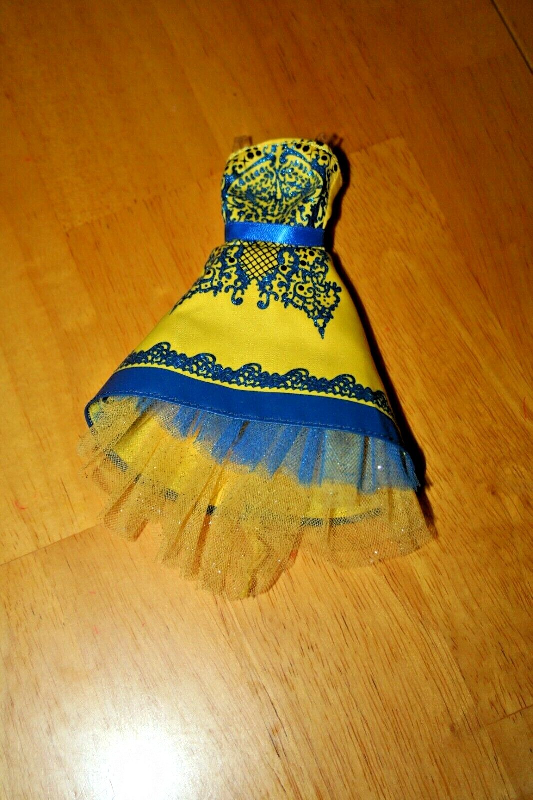 Disney descendants 2 Mal衣装 Disney Descendants 2- Mal's Yellow & Blue DRESS ONLY-no