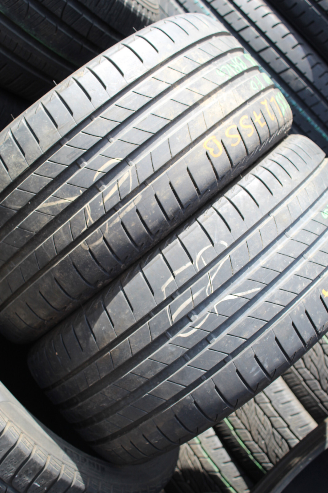 255 40 18 Bridgestone, Turanza T005, XL 99Y, x2 A Pair 6.2mm (F1_tyres) FO L2755