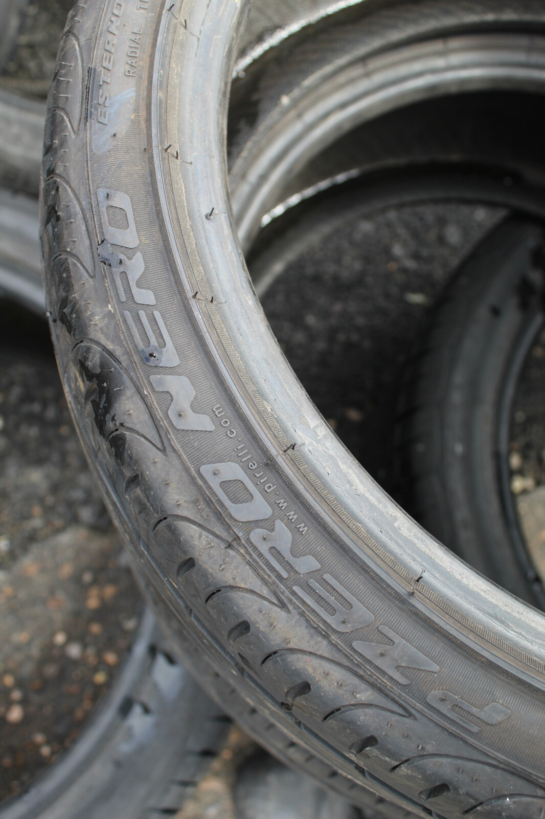 205 40 17 Pirelli, P Zero Nero, XL, 84W, x2 A Pair 6.7mm (F1_tyres) L2318