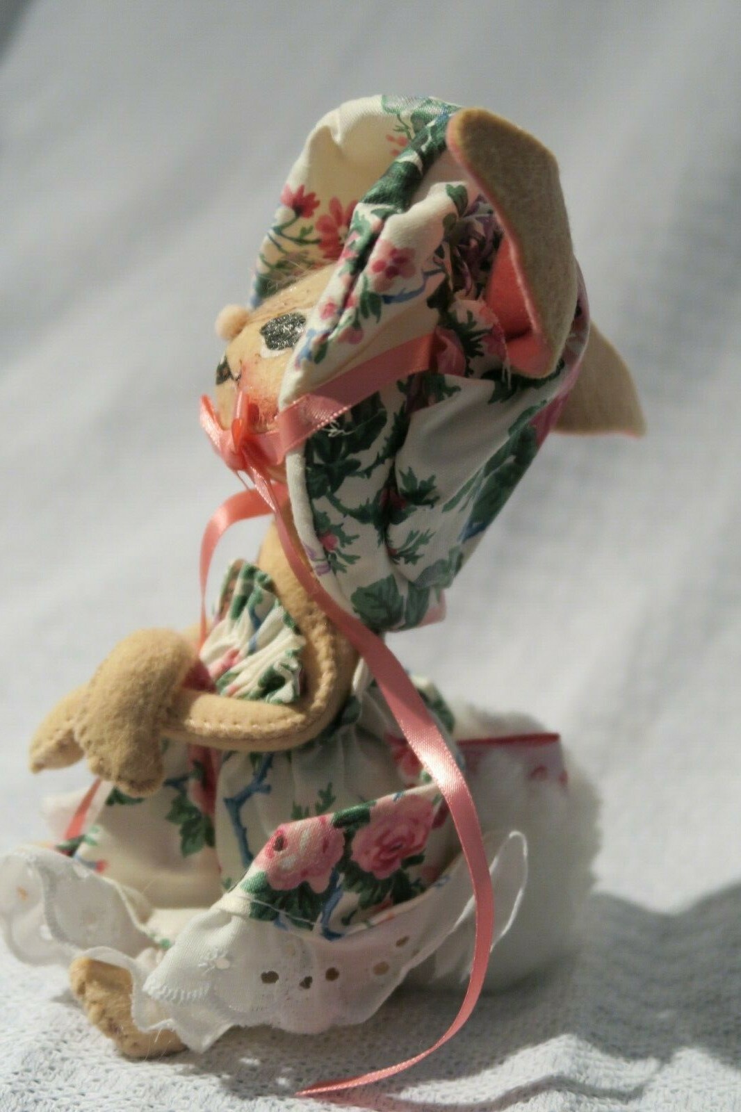 Annalee Girl Bunny dated 1993