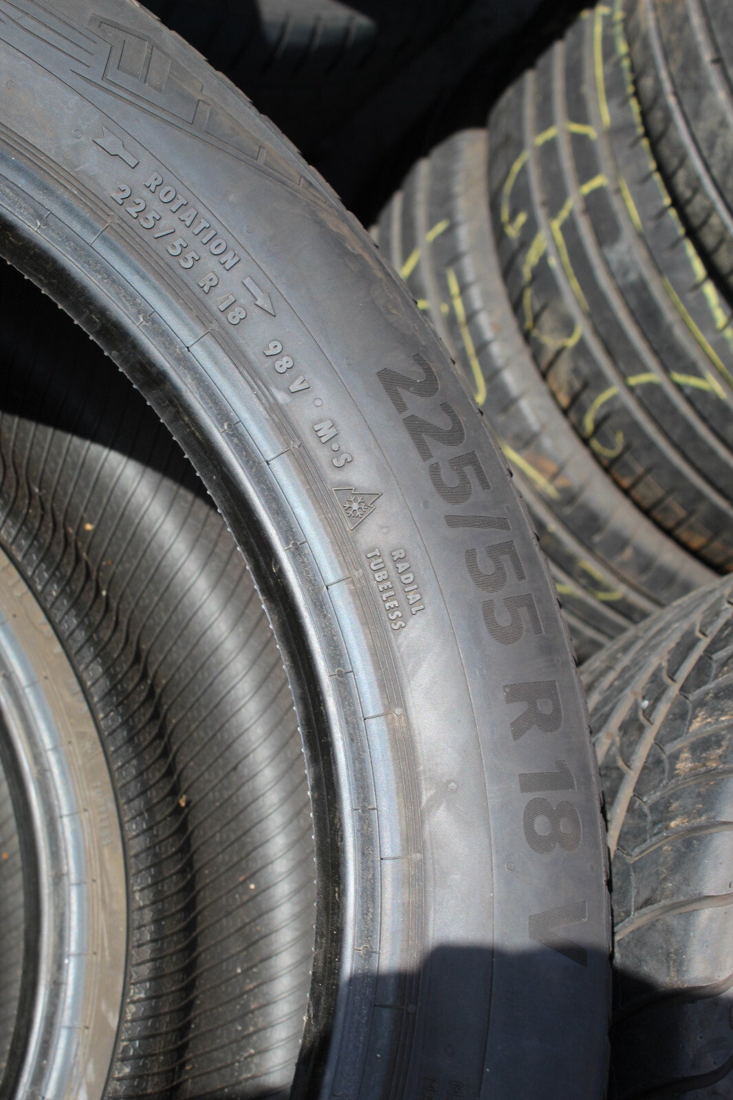 225 55 18 Continental, All Seaon, M+S, 98V, x2 A Pair 5.5mm (F1_tyres) L2762