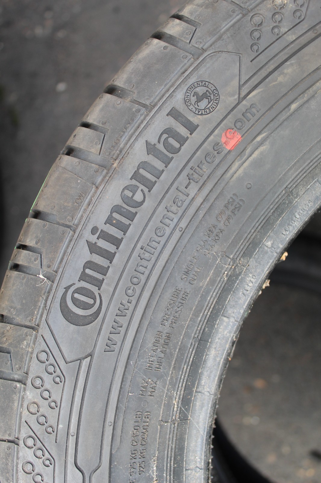 New 205 65 16C Continental, CVC 200, 107/105T, x1 Tyre (F1_tyres) L3828