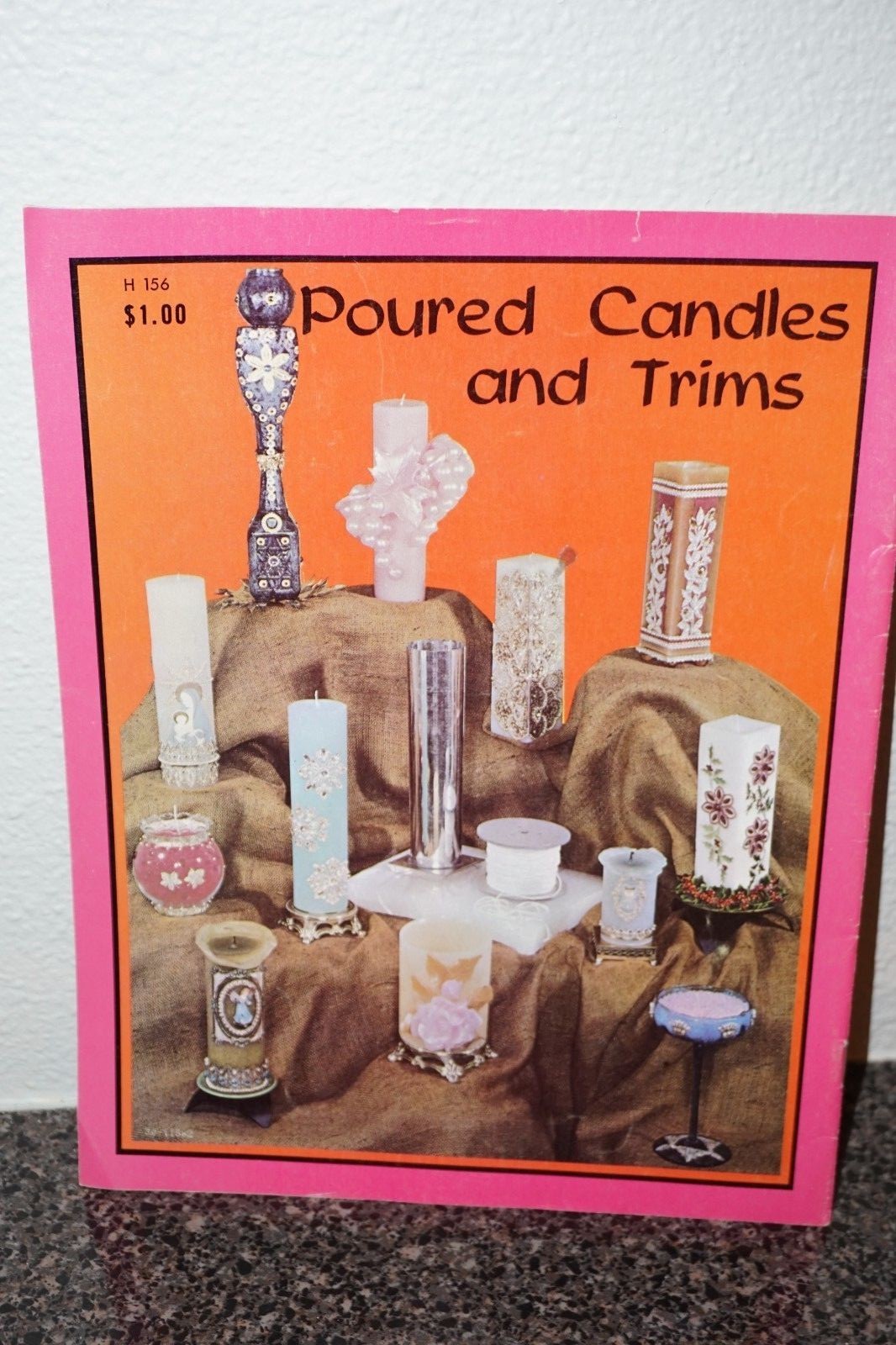 VINTAGE POURED CANDLE CRAFTING AND TRIMS, INSTRUCTIONAL PATTERN BOOKLET 1965 CRA