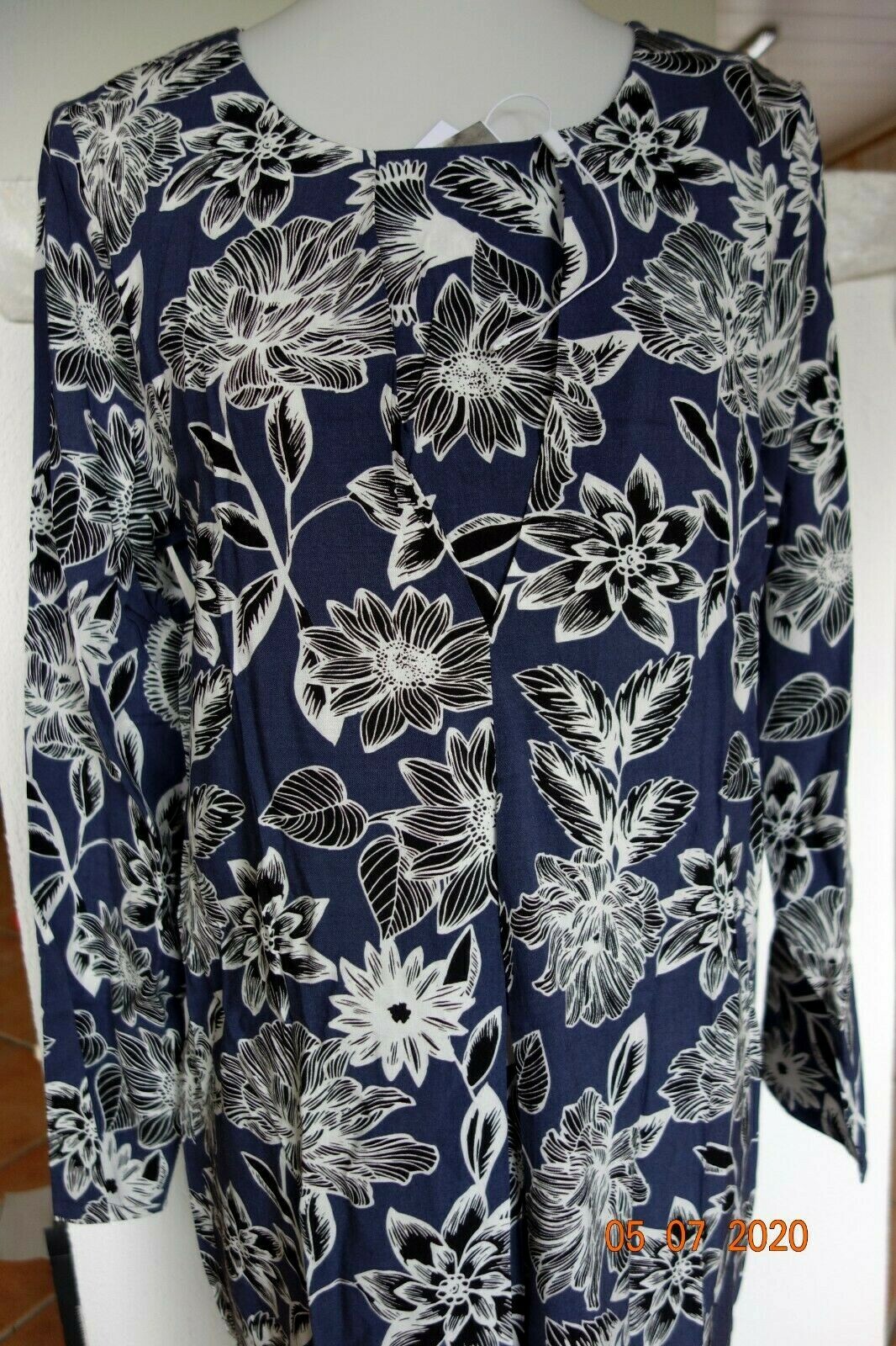 luftiges legeres Sommerkleid - Ichi - Viskose - Gr. M 3840 NEU blau