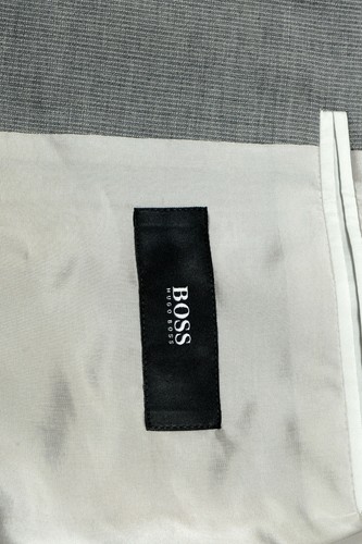 Pre-owned Hugo Boss "thegrand1/central1us" Men's 100% Wool Gray Striped Two Button Suit