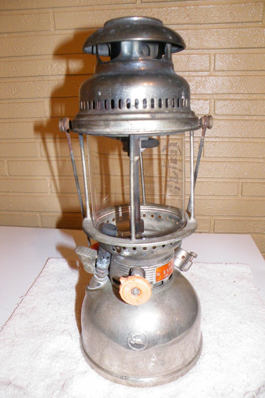 Купить Керосиновые Classic 16" Aida Express 1500 Record 500 CP Kerosene Lantern w/glass Germany