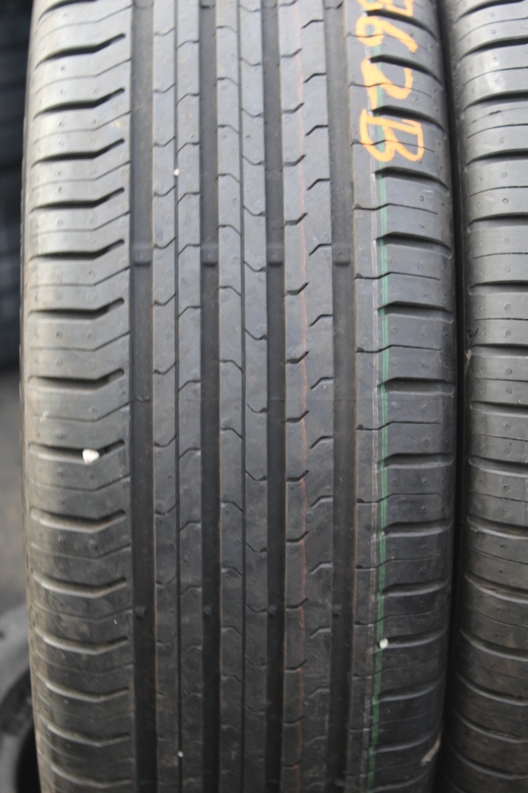 New 215 55 17 Continental, Conti Eco Contact 5, 94V, x1 Tyre (F1_tyres) L3862