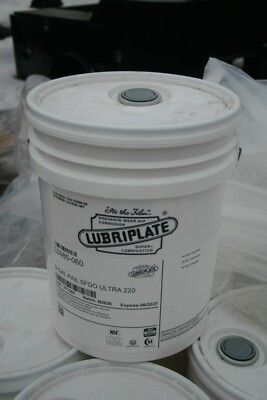 LUBRIPLATE L0985-060 SFGO Ultra 220, 5 Gal Food Grade Synthetic Hydraulic Fluid
