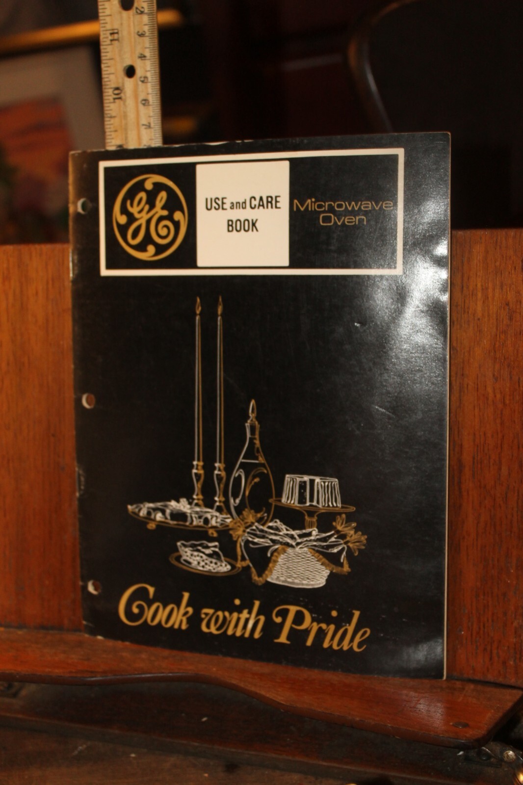 Vintage 1980's GE General Electric Microwave Oven Use and Care Book