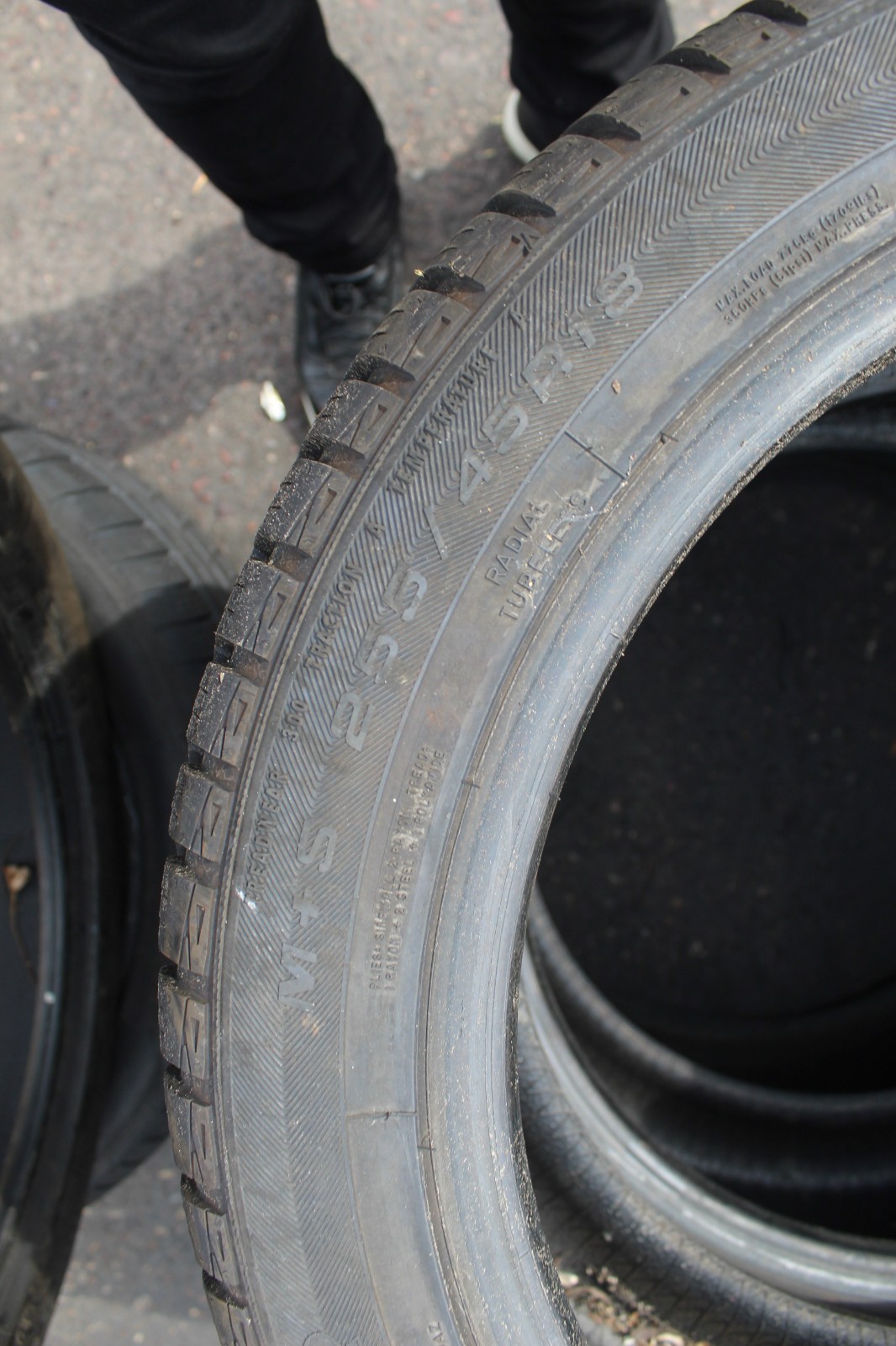 New 255 45 18 Goodyear, All Season, M+S, 99V, x1 Tyre (F1_tyres) L3705
