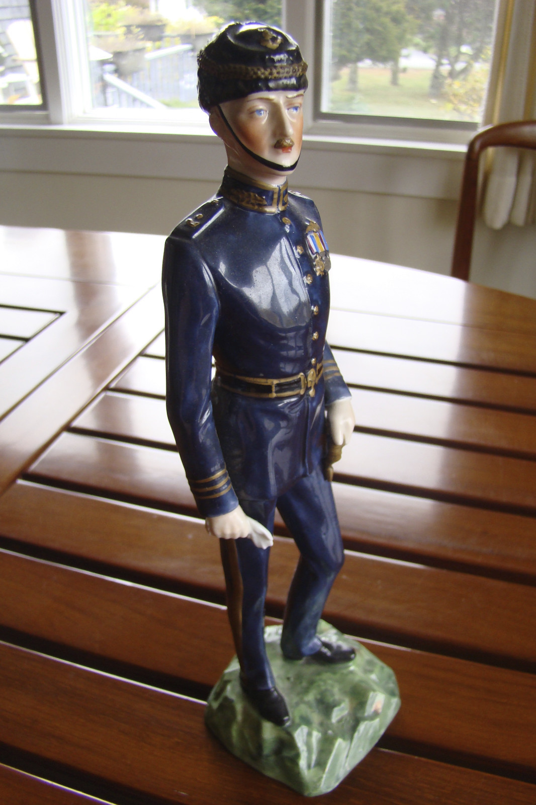AMAZING! RAF FULL DRESS OFFICER PORCELAIN FIGURINE MADE DRESDEN 1920s
