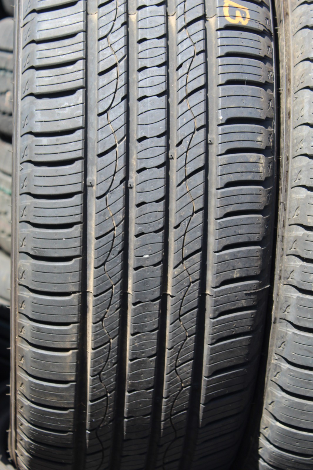 New 255 60 18 Kumho, Crugen Premium, M+S, 108H, x1 Tyre (F1_tyres) L3562