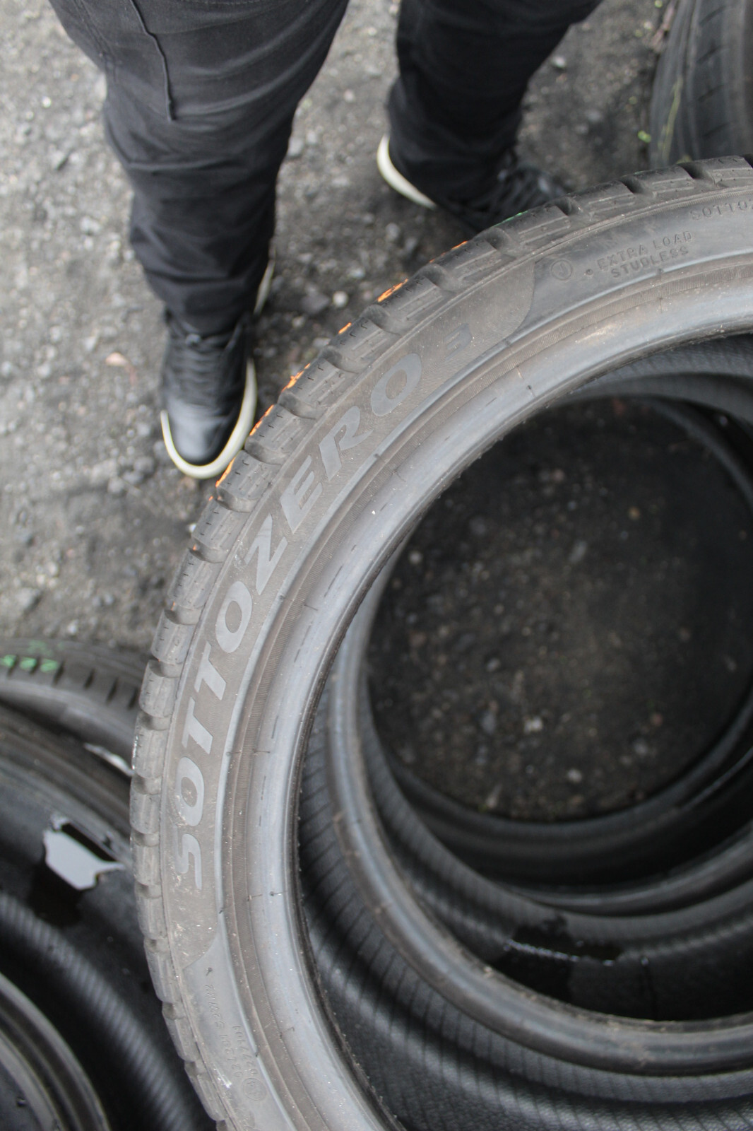 225 40 19 Pirelli, Winter, XL, M+S, 93H, x2 A Pair 6.0mm (F1_tyres) FO L3120