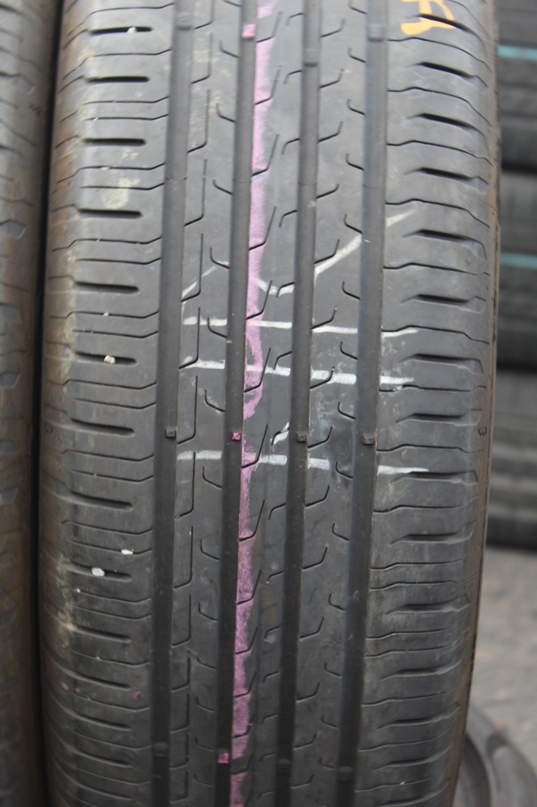 225 60 18 Continental, Eco Contact 6, XL, 104V, x2 A Pair 5.5mm (F1_tyres) L3624