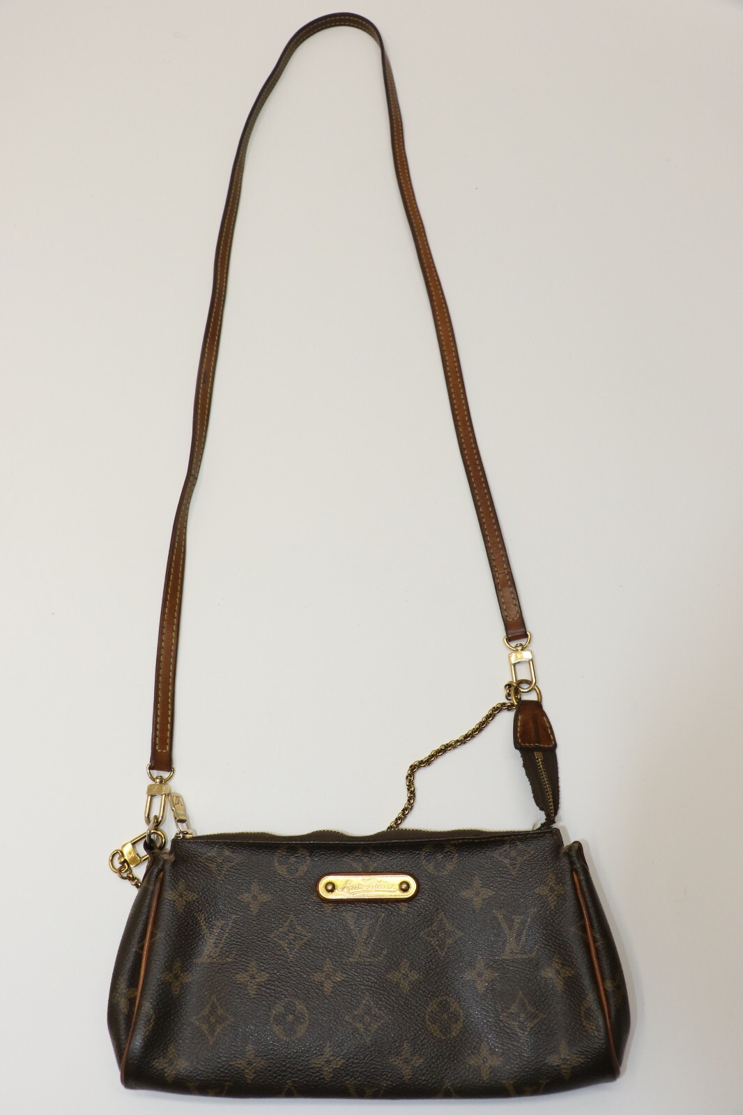 【LOUIS VUITTON】ポシェット・エヴァ Louis Vuitton Monogram Pochette Eva Crossbody Shoulder