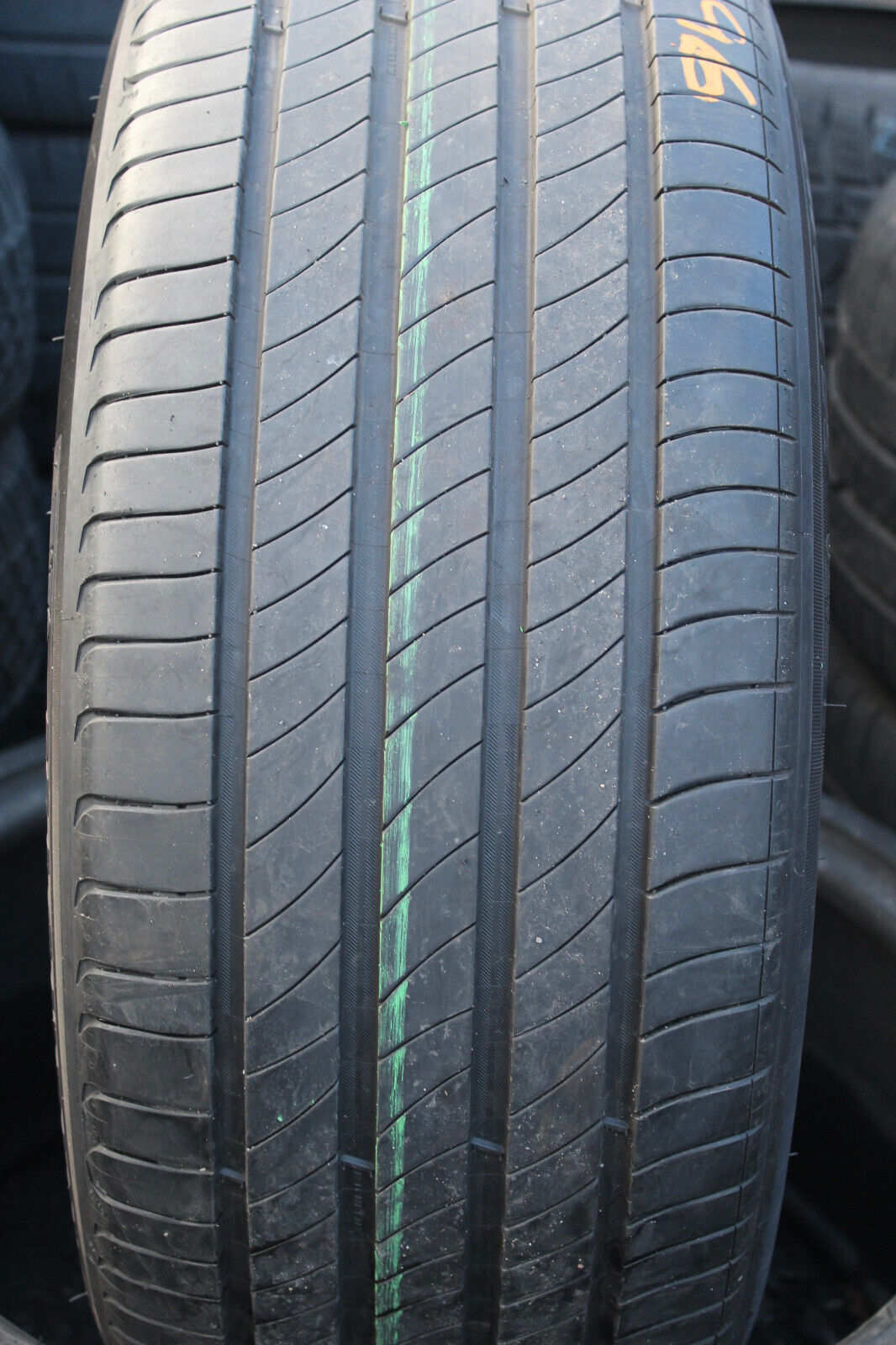 245 45 19 Michelin, Primacy 4, POL, 102V, x1 Single Tyre 6.3mm (F1_tyres) L3296