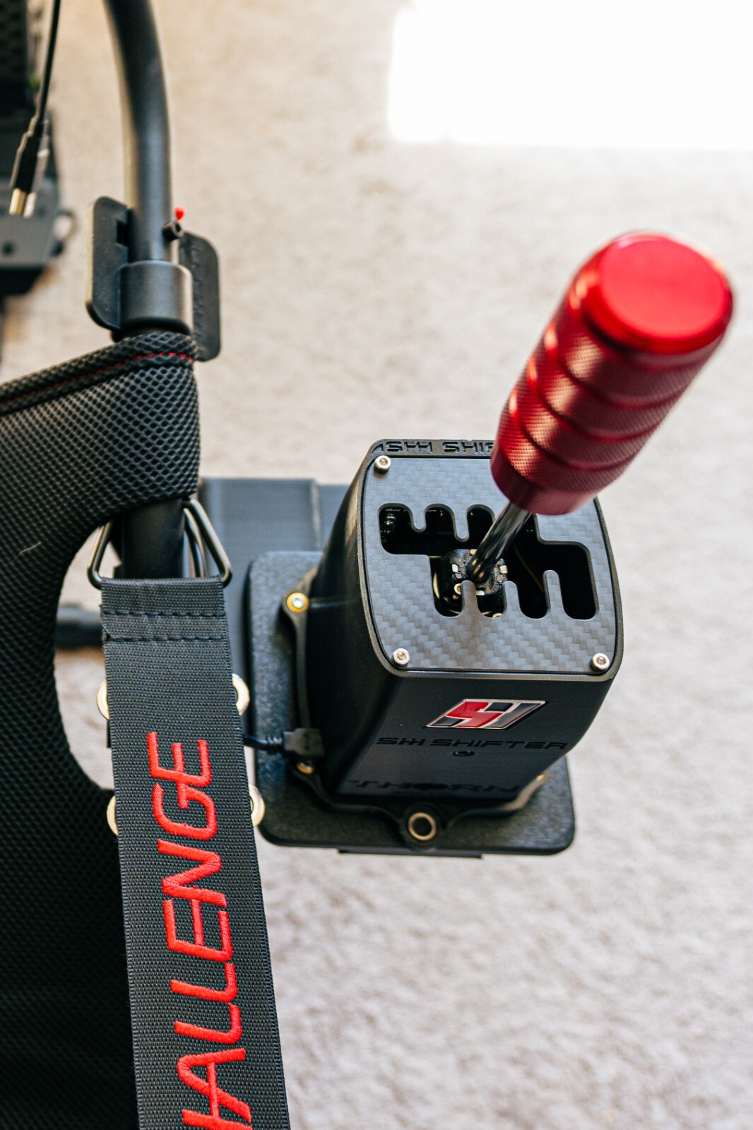shimokota　PLAYSEAT CHALLENGE Amazon.com: PLAYSEAT Challenge Sim Racing Cockpit | Foldable