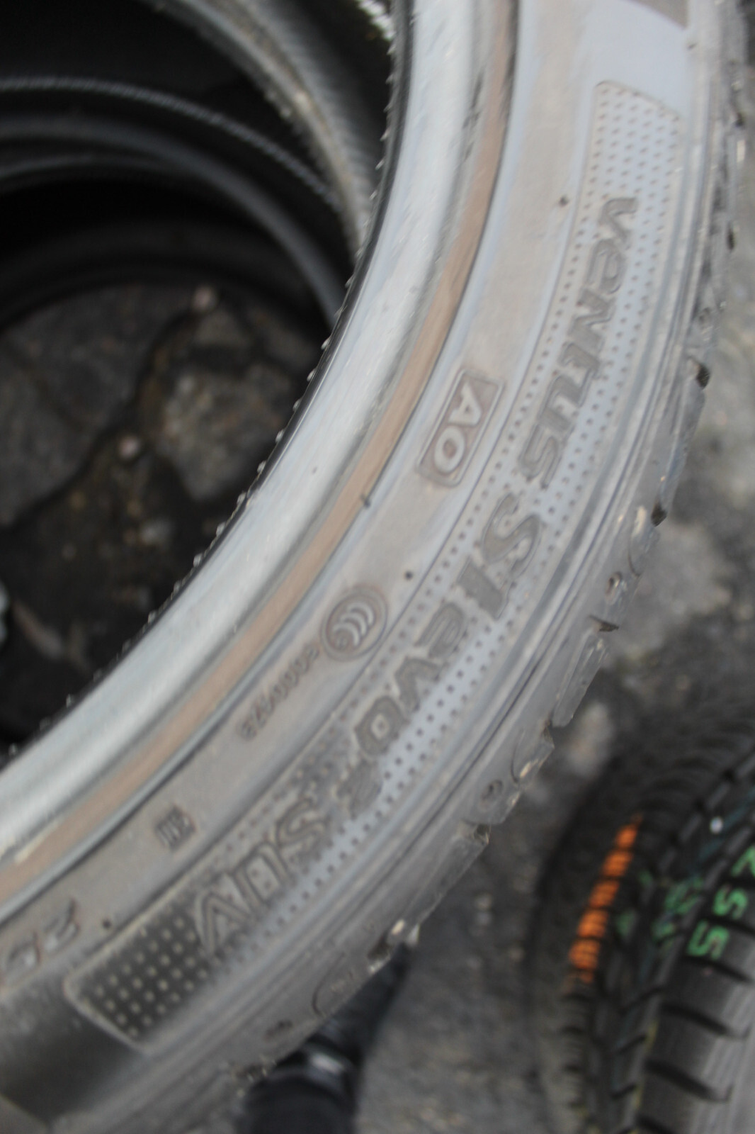 255 40 20 Hankook, Ventus S1 Evo 2, AO, 101Y, x2 A Pair 6.0mm (F1_tyres) L2088