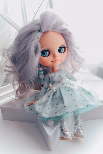 Blythe doll