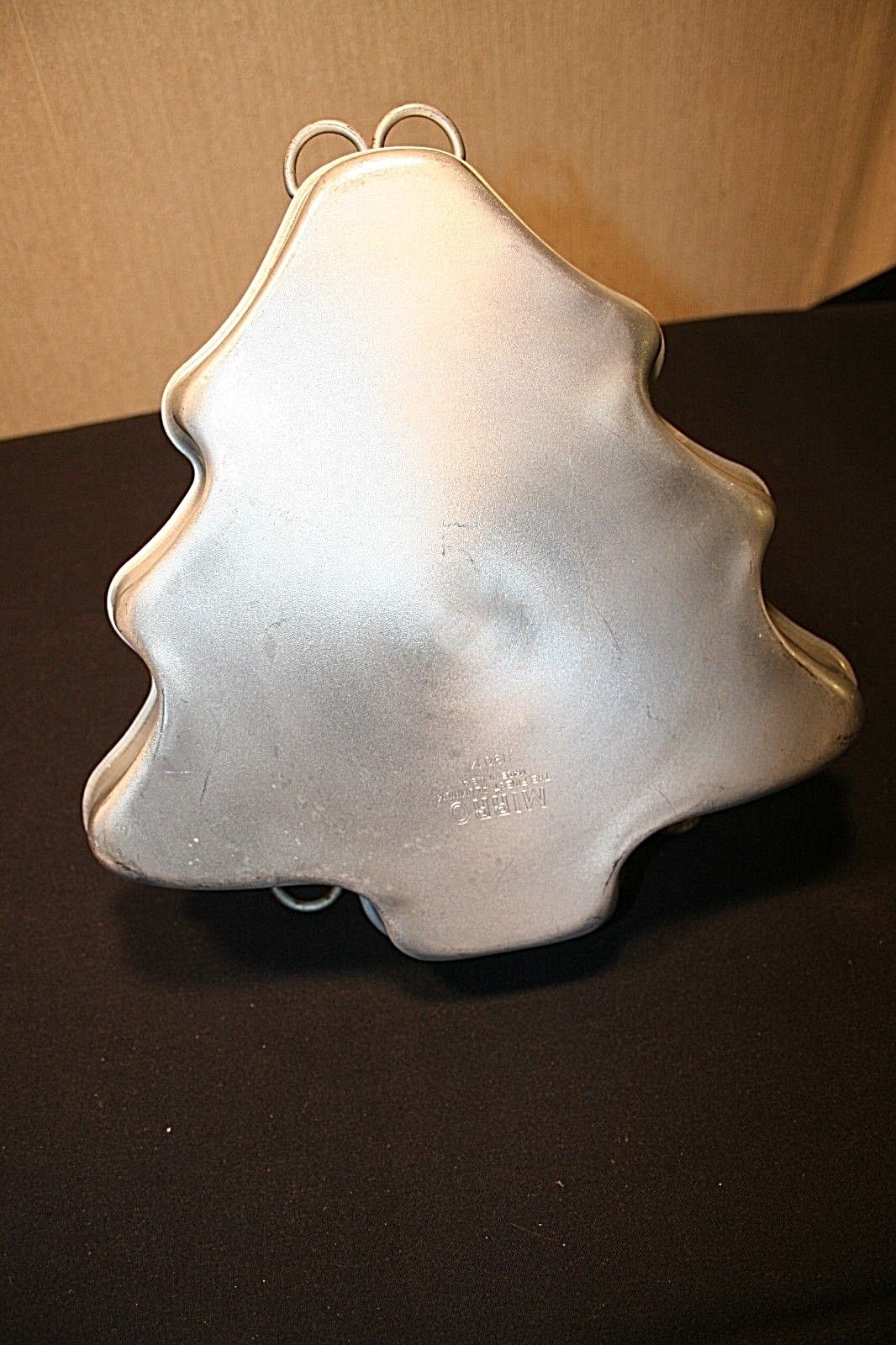 Vintage Mirro Aluminum 10.5