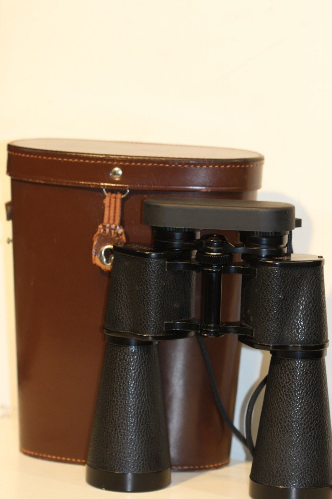 hertel&reuss   20 x 56     binoculars   stunning  view....BIG POWER..... GERMAN