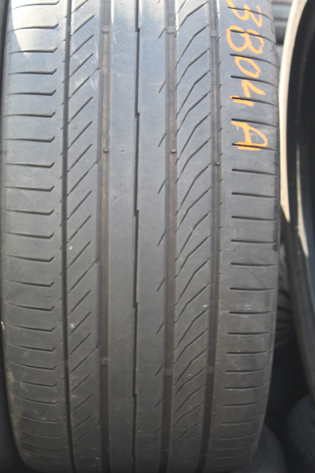295 35 21 Continental, CSC 5P, 103Y, x2 A Pair 6.4mm (F1_tyres) L3804