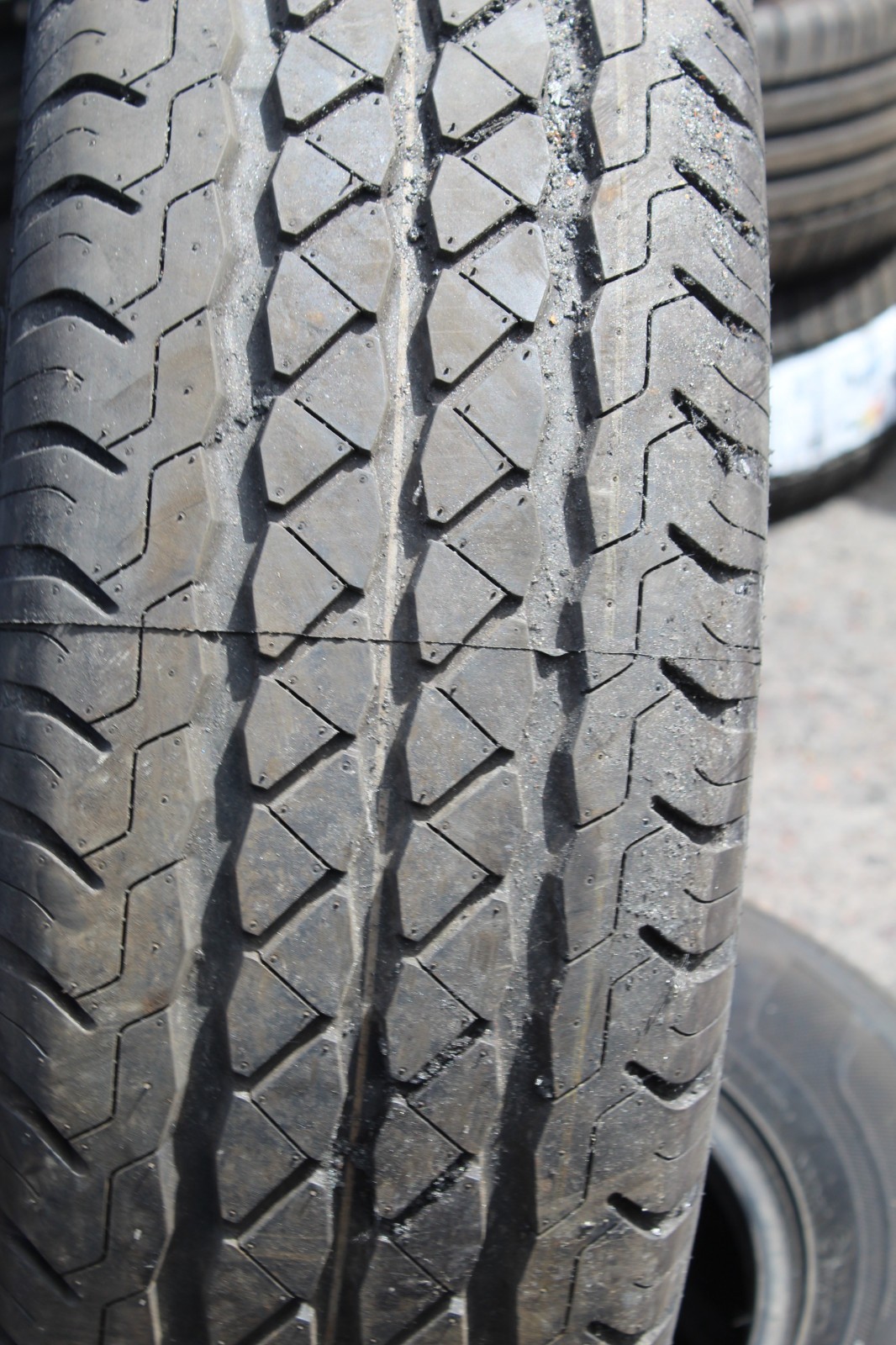 New 225 70 15C Lanvigator, Mile Max, 112/110R, x1 Single Tyre (F1_tyres) YD122