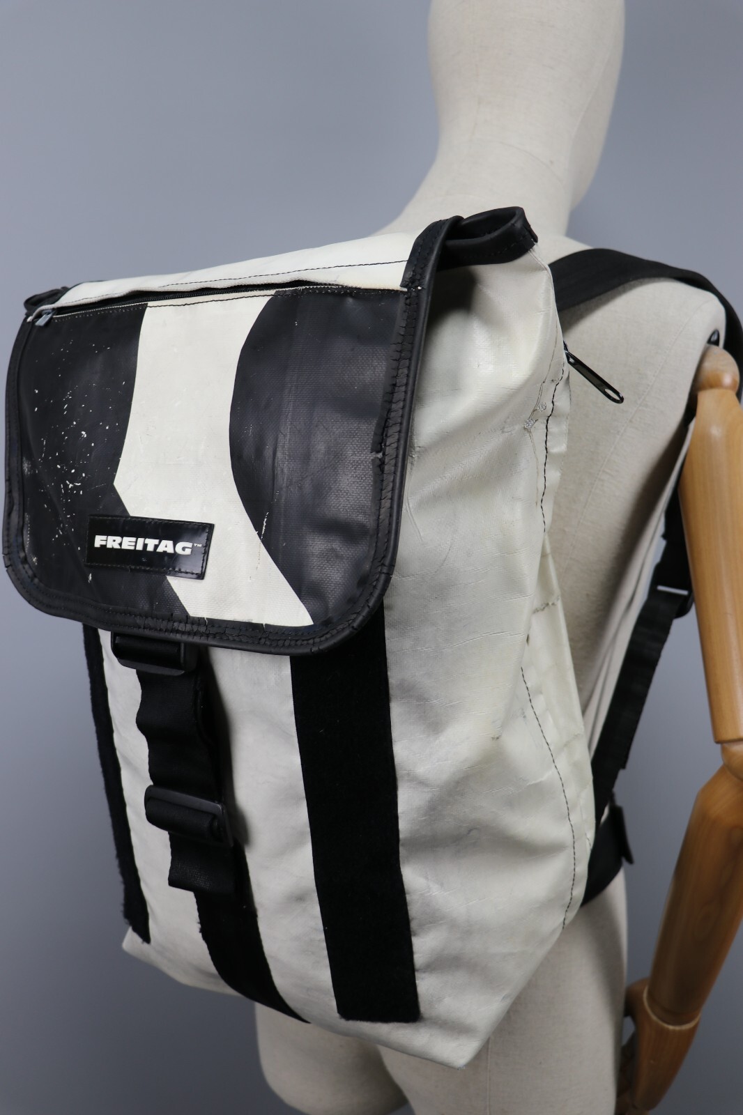 レア品 FREITAG フライターグ F33 BONANZA 廃盤品　良デザイン レア品 FREITAG フライターグ F33 BONANZA 廃盤品 良デザイン