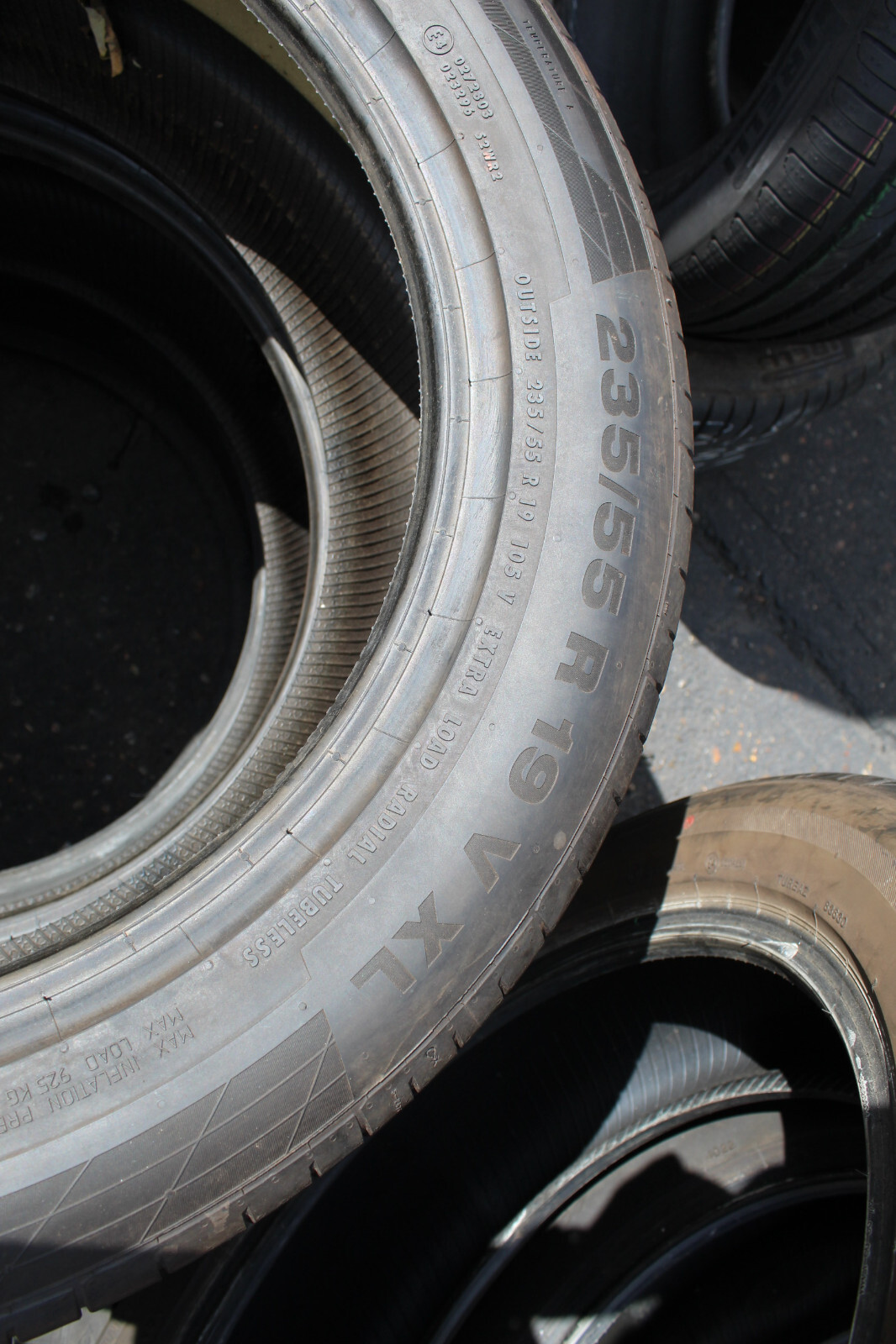 235 55 19 Continental, CSC 5, VOL, XL, 105V, x2 A Pair 5.0mm (F1_tyres) FO L2670