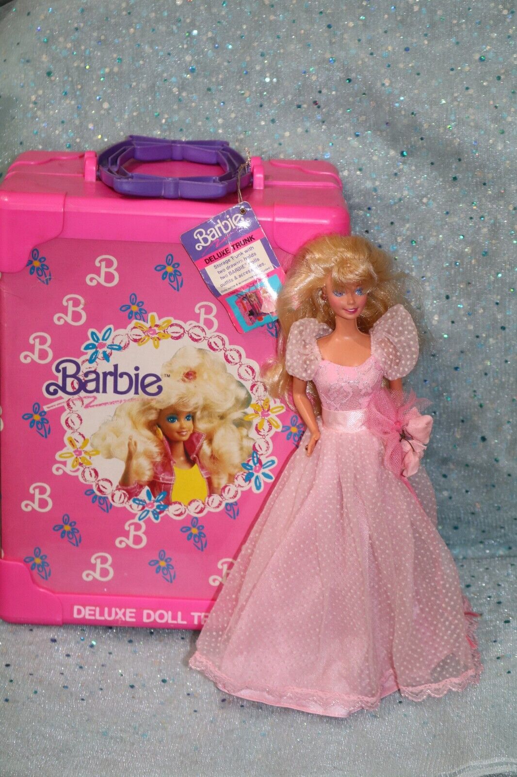 Barbie DELUXE trunk NEW random my outfits for vintage doll Barbie DELUXE trunk NEW random my outfits for vintage doll