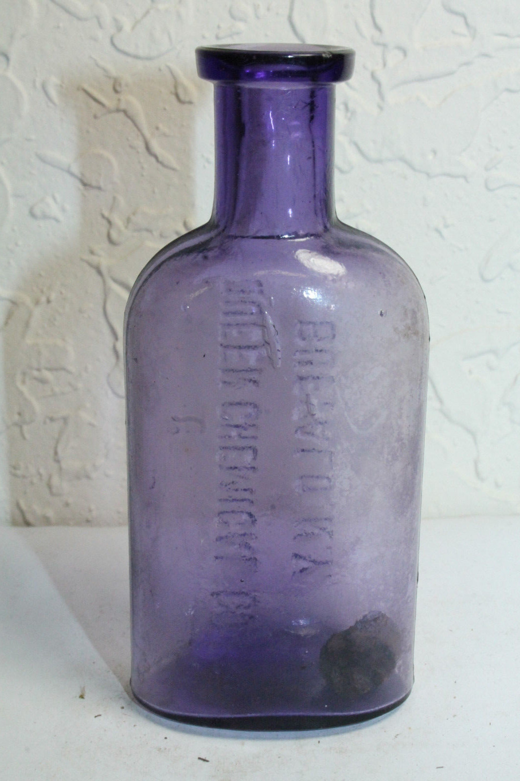 Buffalo NY Antique Purple Queen Chemical Co Medicine Bottle Apothecary Pharmacy