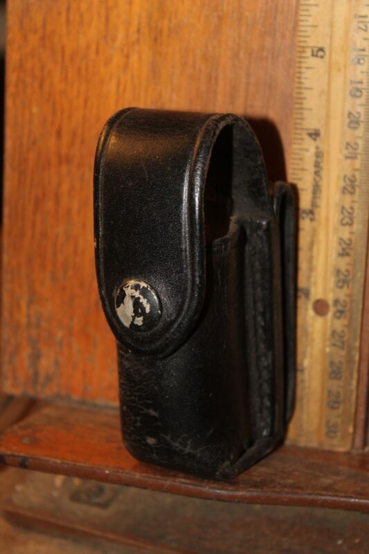 Vintage Black Leather Police Pouch for Canister I.S.P.I.