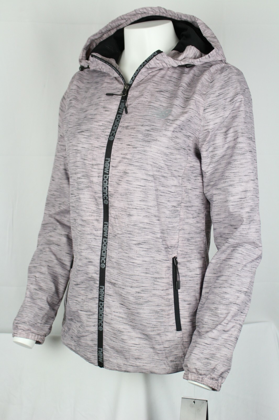new balance women's lightweight jacket