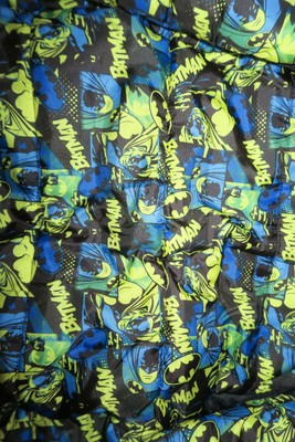 BATMAN Jacke mit Kapuze Junge 122 cool wattiert Junge neu schwarz Übergang