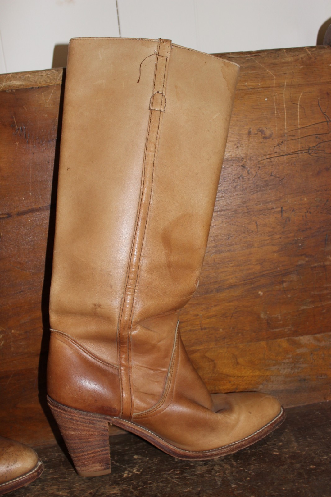 Vtg Leather Frye Womens 8.5 B Boots High Heel Campus Riding Stacked 7115 Hippie