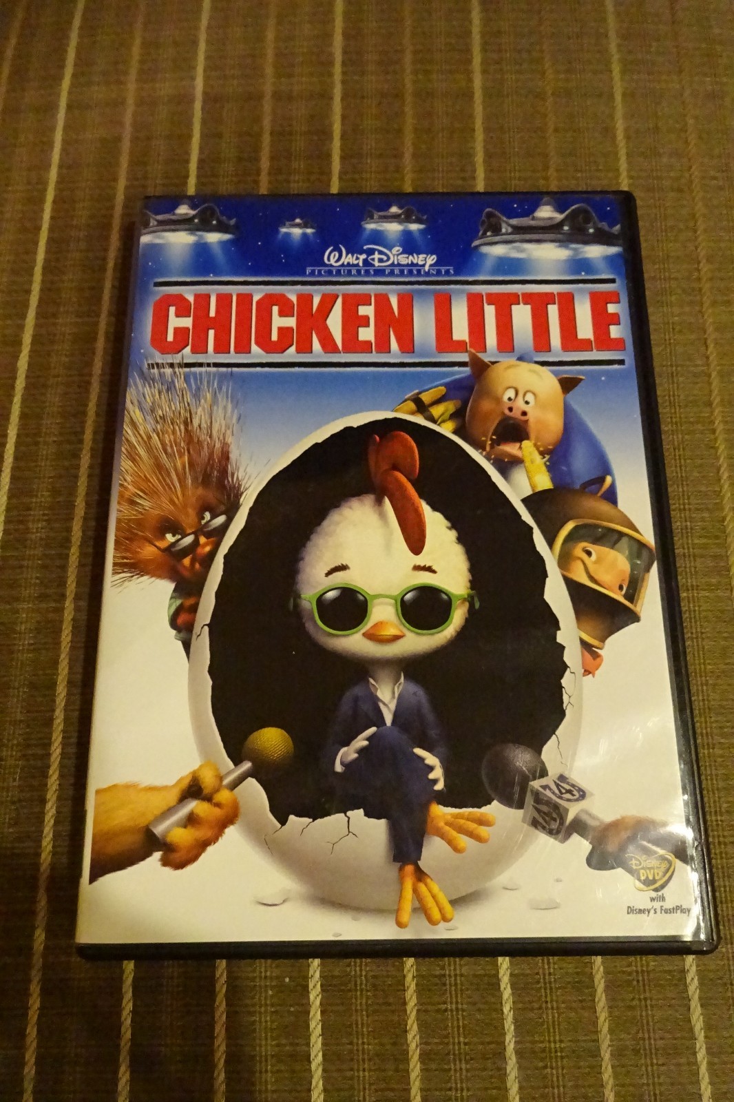 ディズニー　DVD 8作品 特典DVD付】新品 ディズニー世界名作アニメDVDセット 4枚組8作品