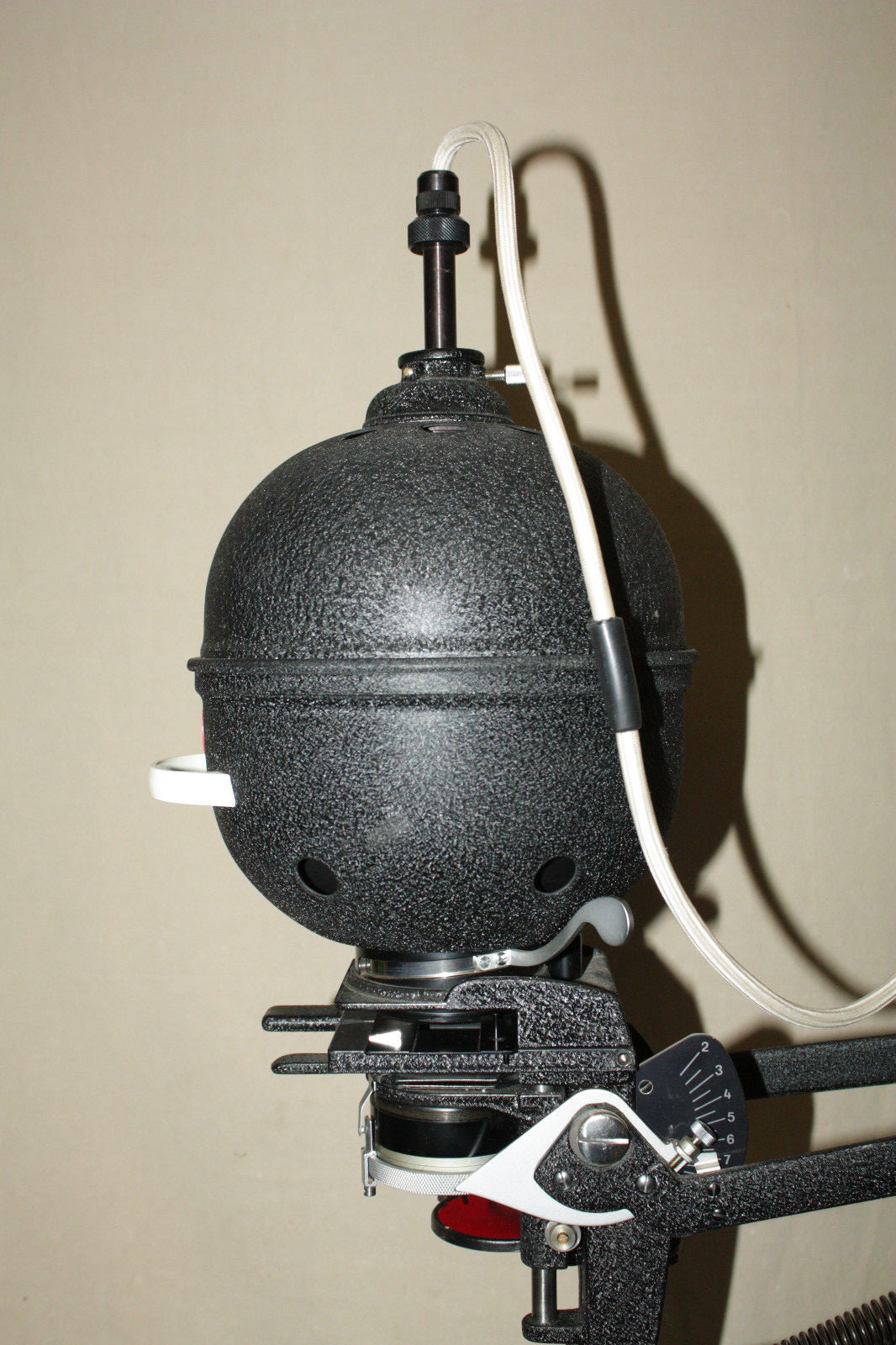 LEITZ FOCOMAT 1C  AUTOFOCUS ENLARGER W/ 4.5/50 FOCOTAR LENS,  EXTRAS