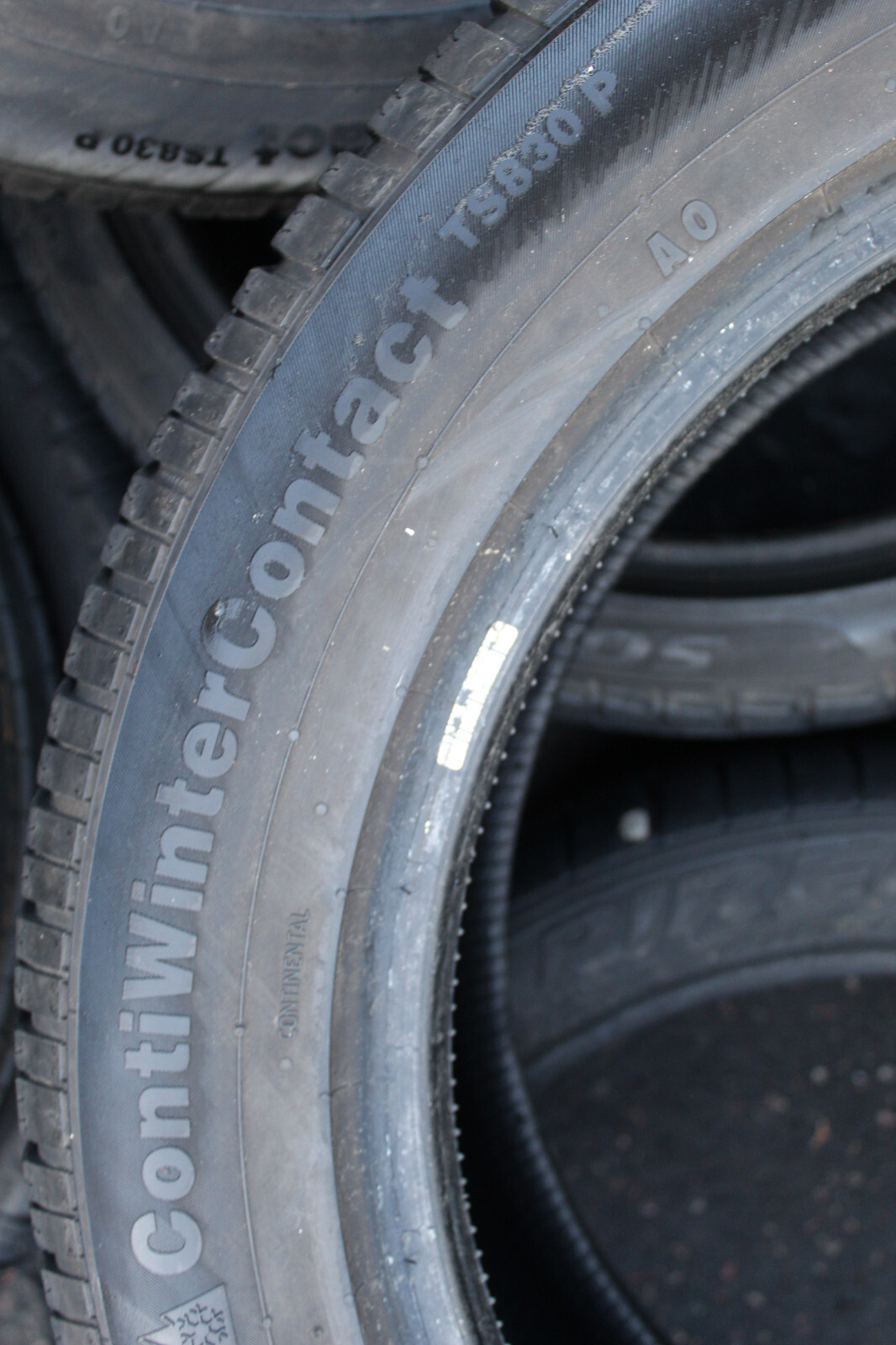 255 50 20 Continental, Winter, M+S, XL AO 109H, x2 A Pair 5.8mm (F1_tyres) L3152