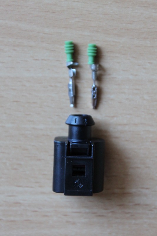 Kabelsatz F. Wasserpumpe Webasto Thermo Top  Gehause ,Connector, Stecker