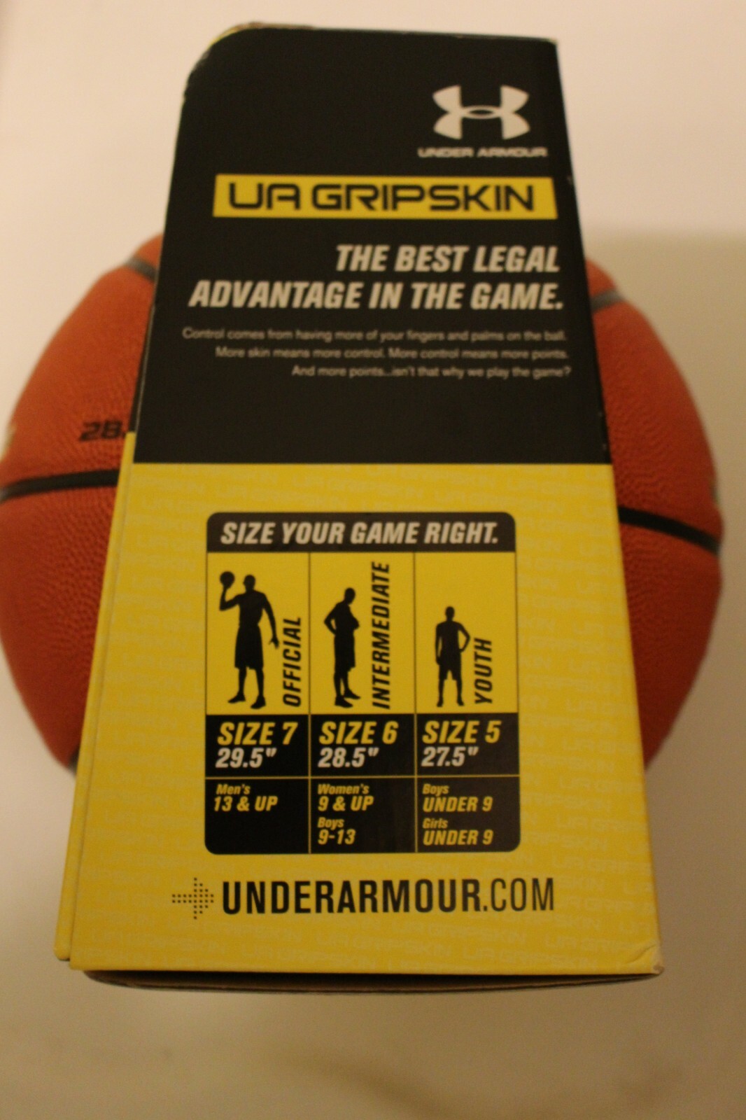 Under Armour 595 Gripskin Intermediate Basketball Size 6 28.5