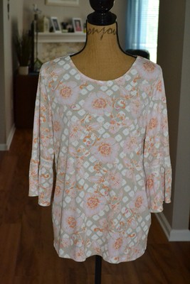 Ruby Rd. NWOT Pink/Gray/White Floral 3/4 bell sleeve tunic, sz M