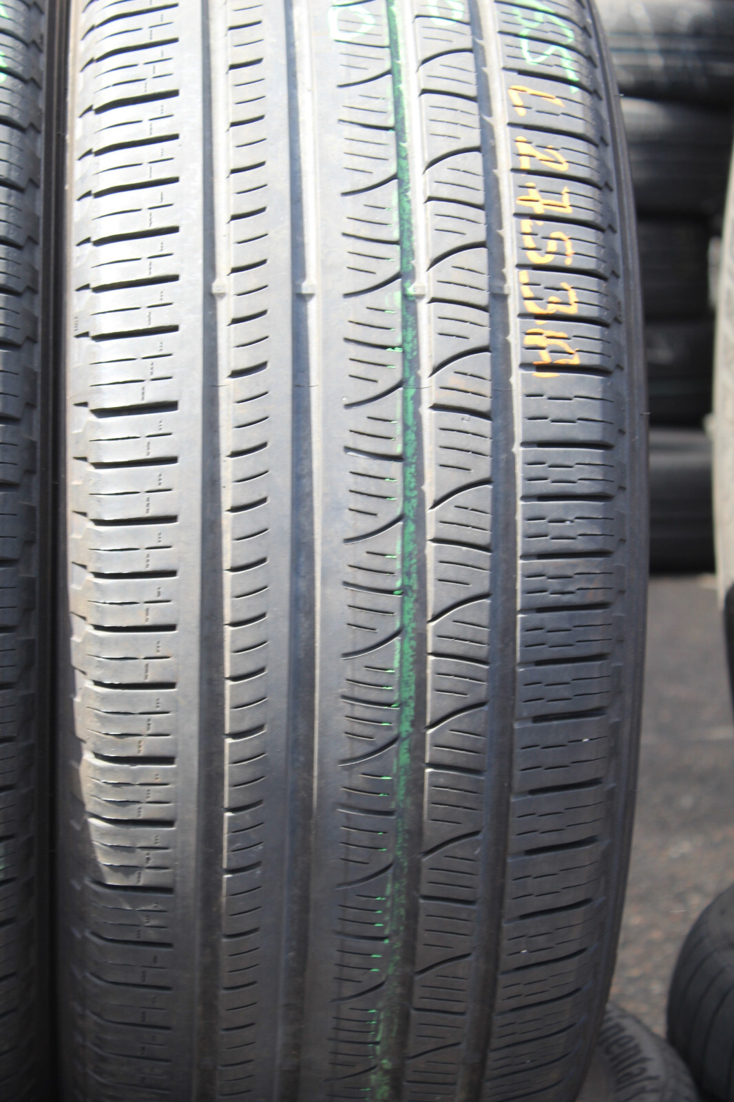 265 50 20 Pirelli, All Season, M+S, 105V, x2 A Pair 6.0mm (F1_tyres) L2753