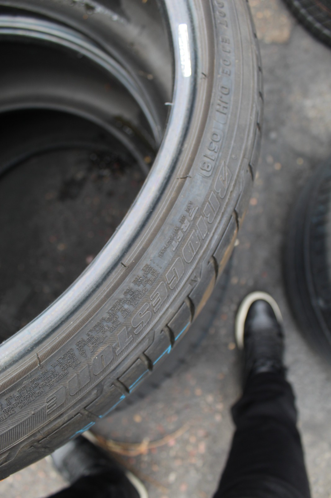 225 35 19 Bridgestone, RunFlat, Potenza, 88Y x2 A Pair 7.2mm (F1_tyres) FO L3620