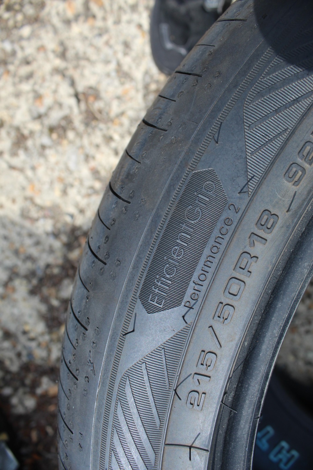 New 215 50 18 Goodyear, Efficient Grip, 92V, x1 Single Tyre (F1_tyres) X93