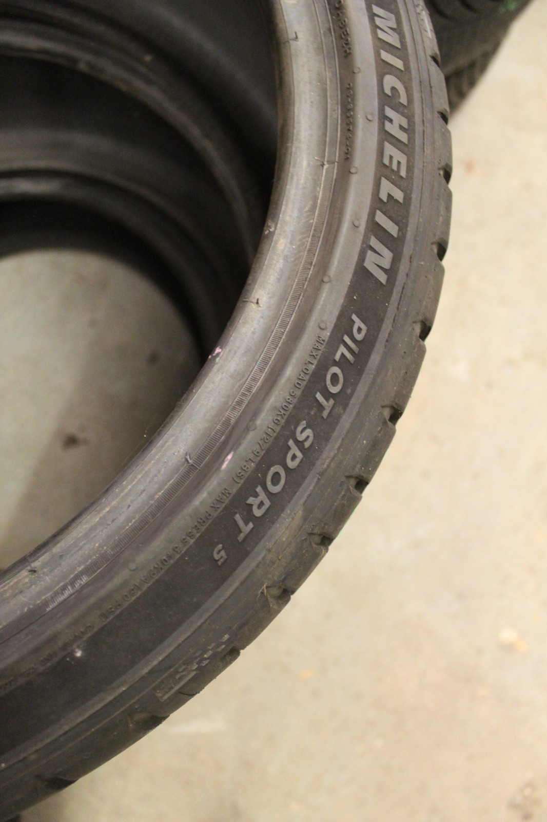 215 40 18 Michelin, Pilot Sport 5, XL, 89Y, x2 A Pair 6.0mm (F1_tyres) X138