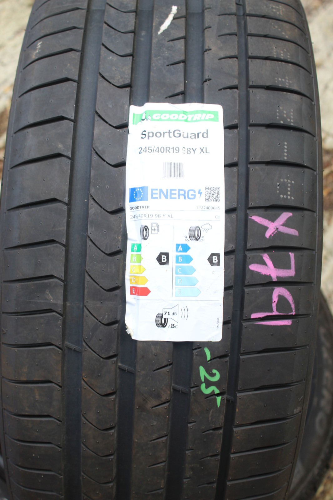New 245 40 19 Goodtrip, Sport Guard, XL, 98Y, x1 Single Tyre (F1_tyres) X79
