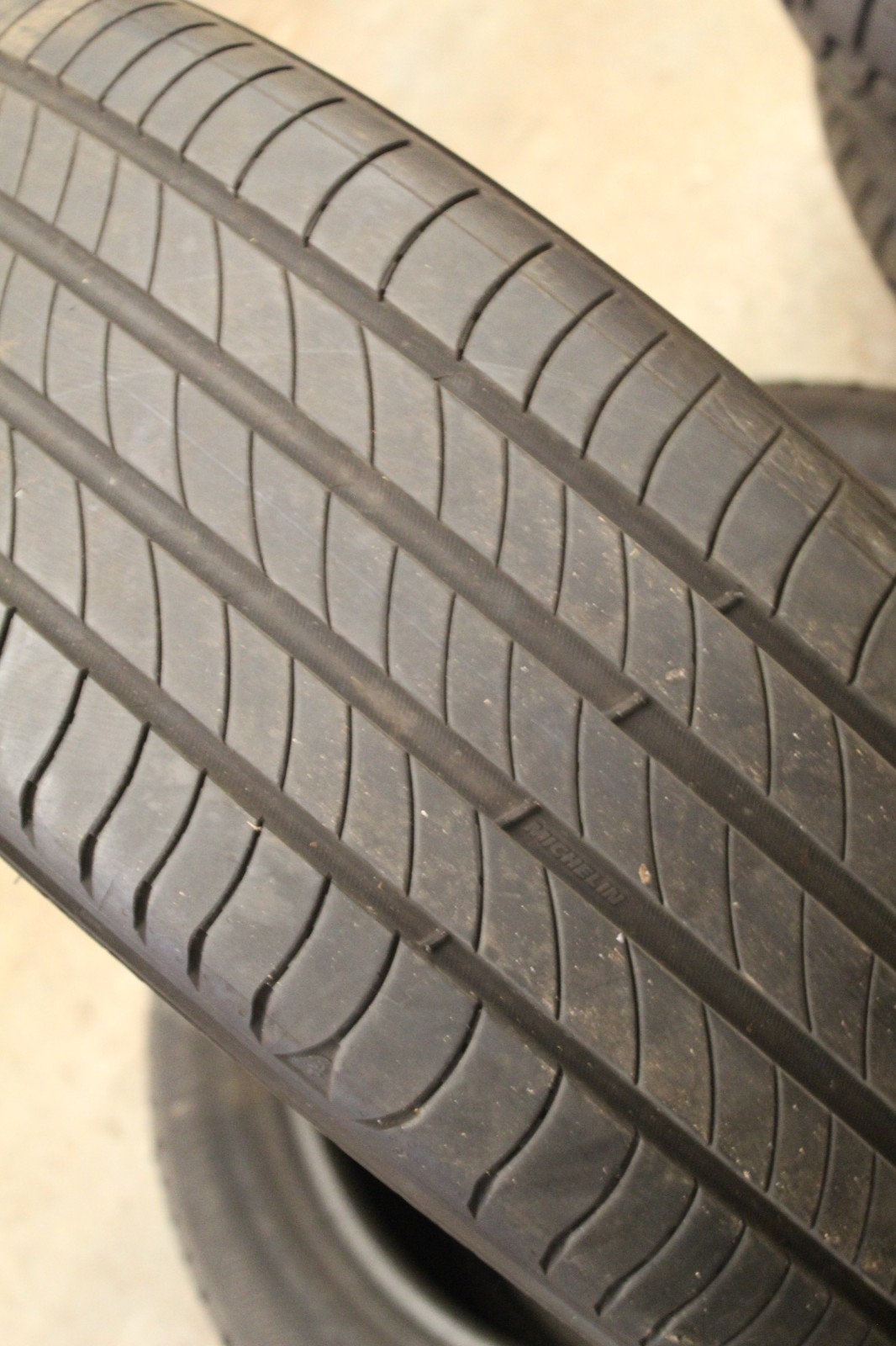 215 55 18 Michelin, E Primacy, XL, 99V, x1 Single Tyre 6.0mm (F1_tyres) X133