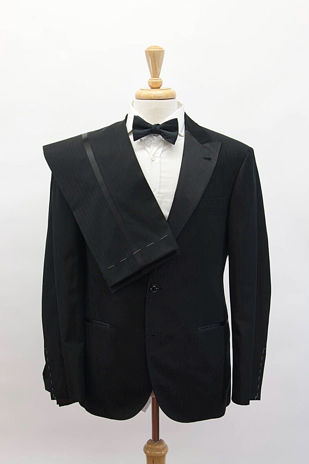 Pre-owned Brunello Cucinelli $5495  Men's Herringbone 2-piece Tuxedo Suit A238 In Black